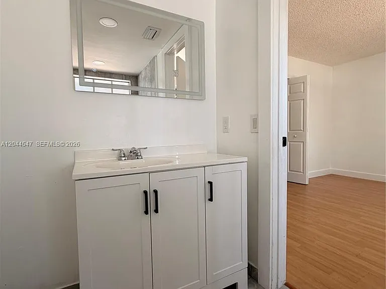 7000 NW 173rd Dr #1805 — Photo 26