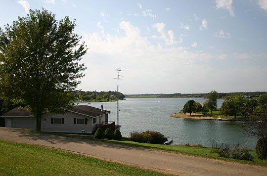4th image of 17-198R Lake Carroll Blvd