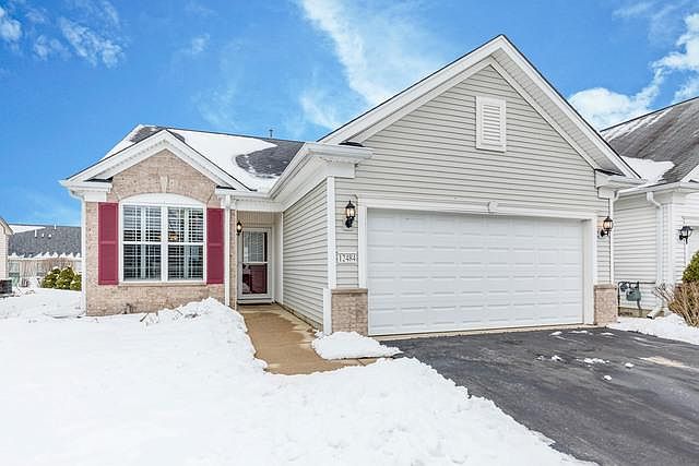 1st image of 12484 Castle Rock Dr
