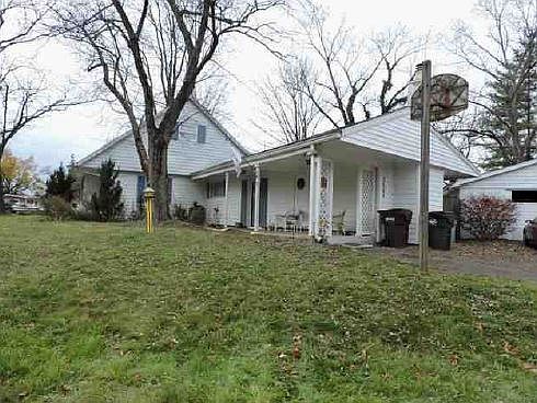 4th image of 2564 Ferris Park Dr S