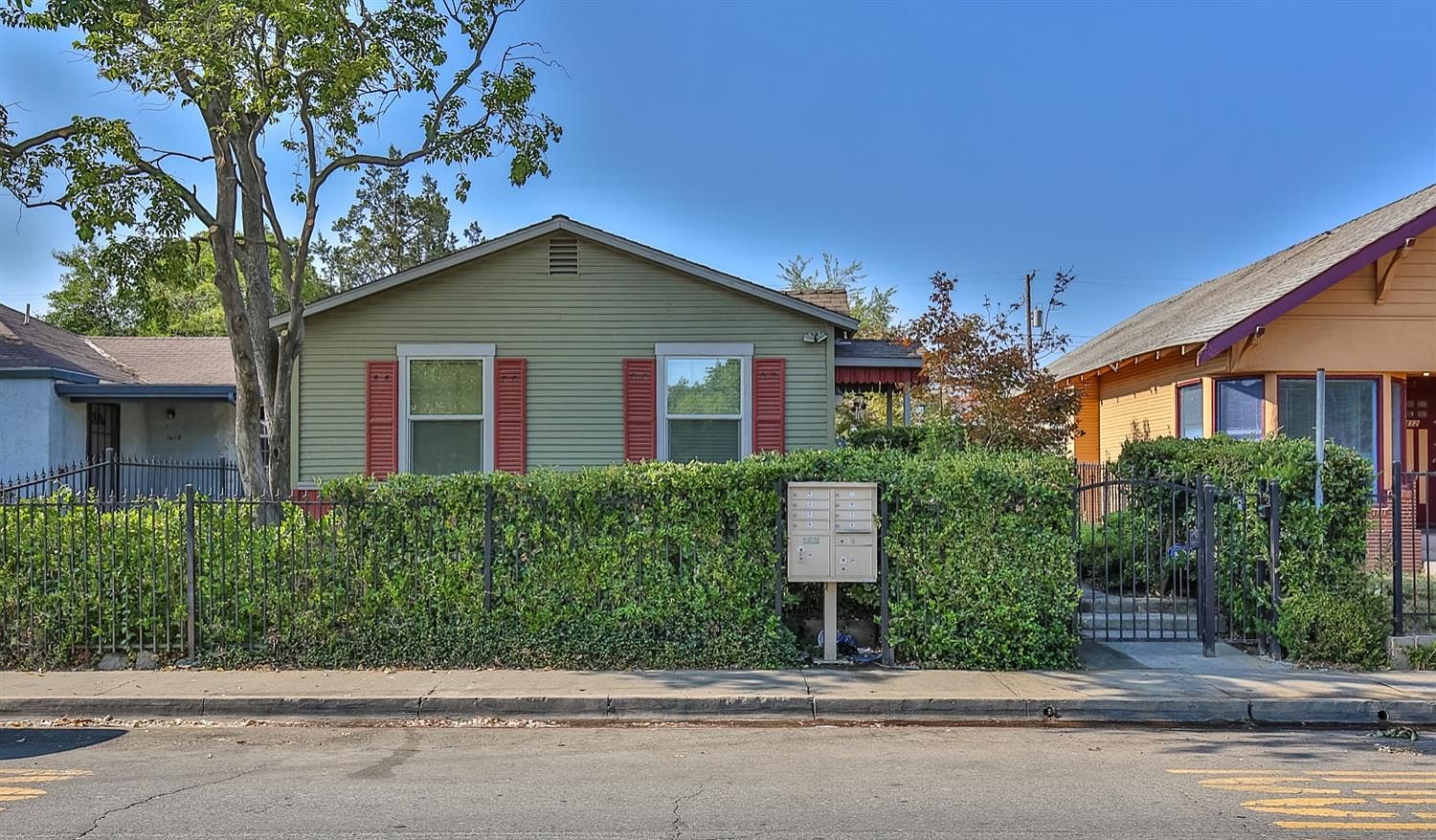 3422 Y St, Sacramento, CA 95817 | Zillow