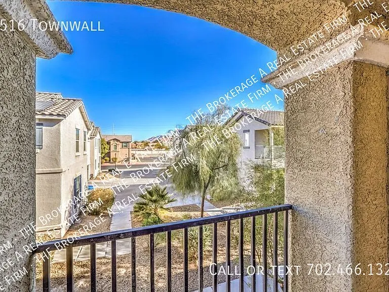 4516 Townwall — Photo 33