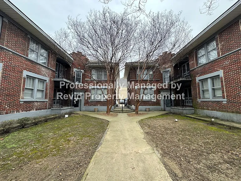 220 S. Cleveland St — Photo 67