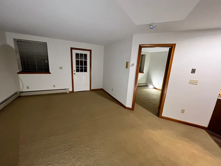 Stillman School Apartments — Photo 9