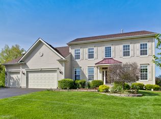 6 Deerfield Dr, Hawthorn Woods, IL 60047