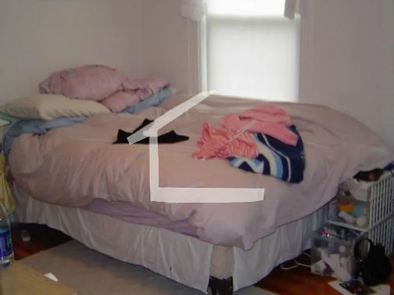 137 Brooks St #1A — Photo 7