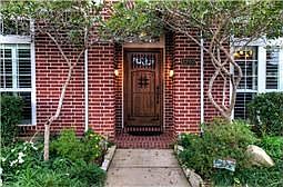 2nd image of 3707 Shreve Ln