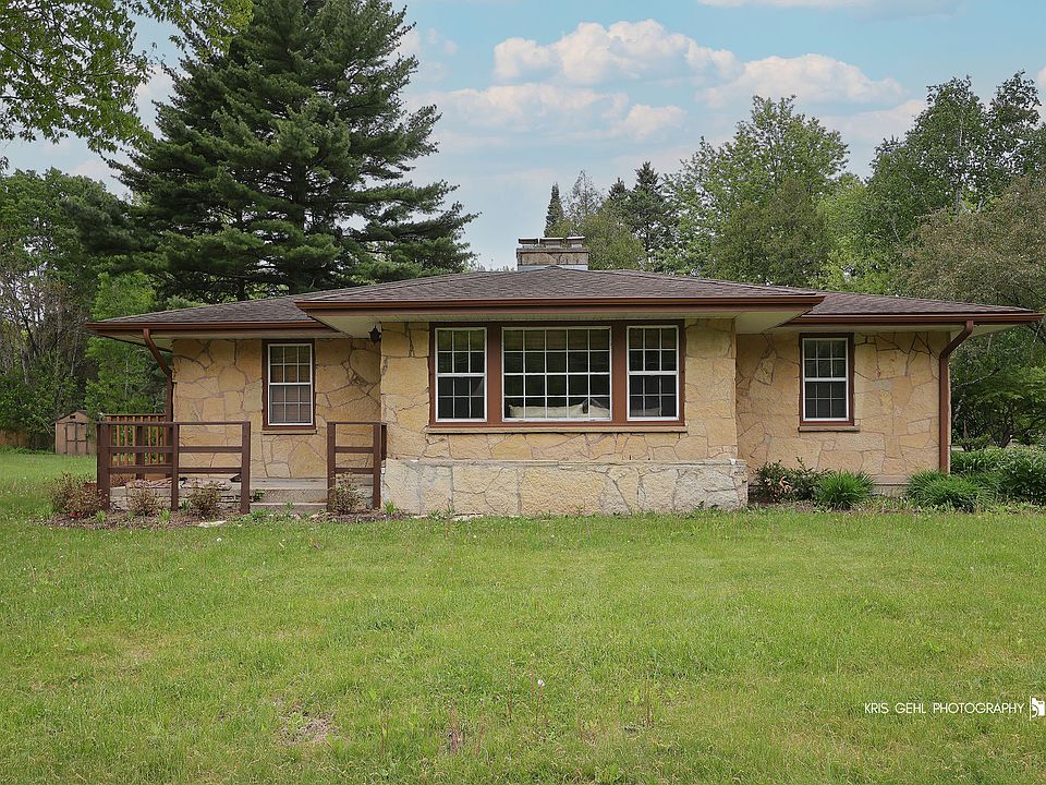 1st image of 3320 Sharon Pl