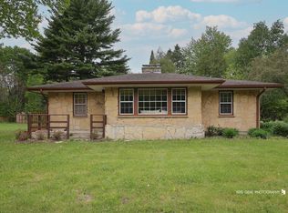 3320 Sharon Pl, Zion, IL 60099