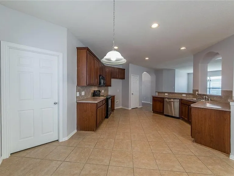 Kitchen 5
