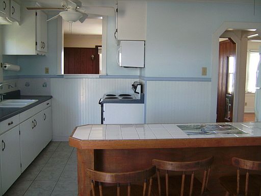 4th image of 1127 Ocean Ave Unit A