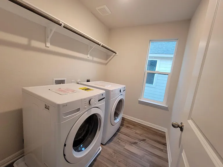 138 Sawtooth Mountain Way — Photo 21