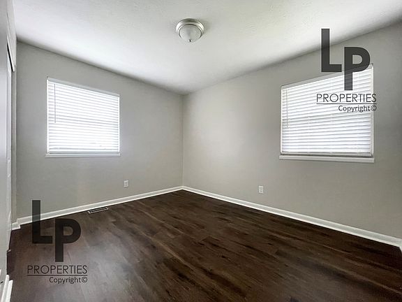 4th image of 3479 Greenlawn Dr