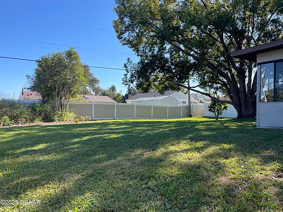 3rd image of 1493 Providence Blvd