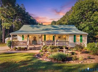 17033 Lafayette Ave, Amelia Court House, VA 23002