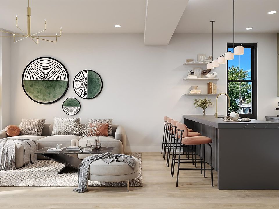 1st image of 15 Manhattan Ave #3