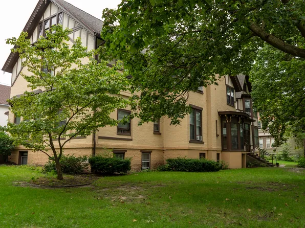 Washington Street Apartment Homes, 400 Washington St SE APT 6, Grand Rapids, MI 49503