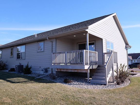 2nd image of 2801 Delia Ln