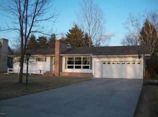 206 6th St W, Ada, MN 56510