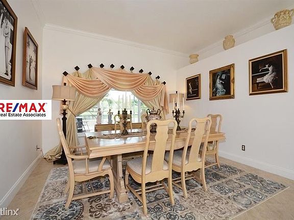 REMAX0637