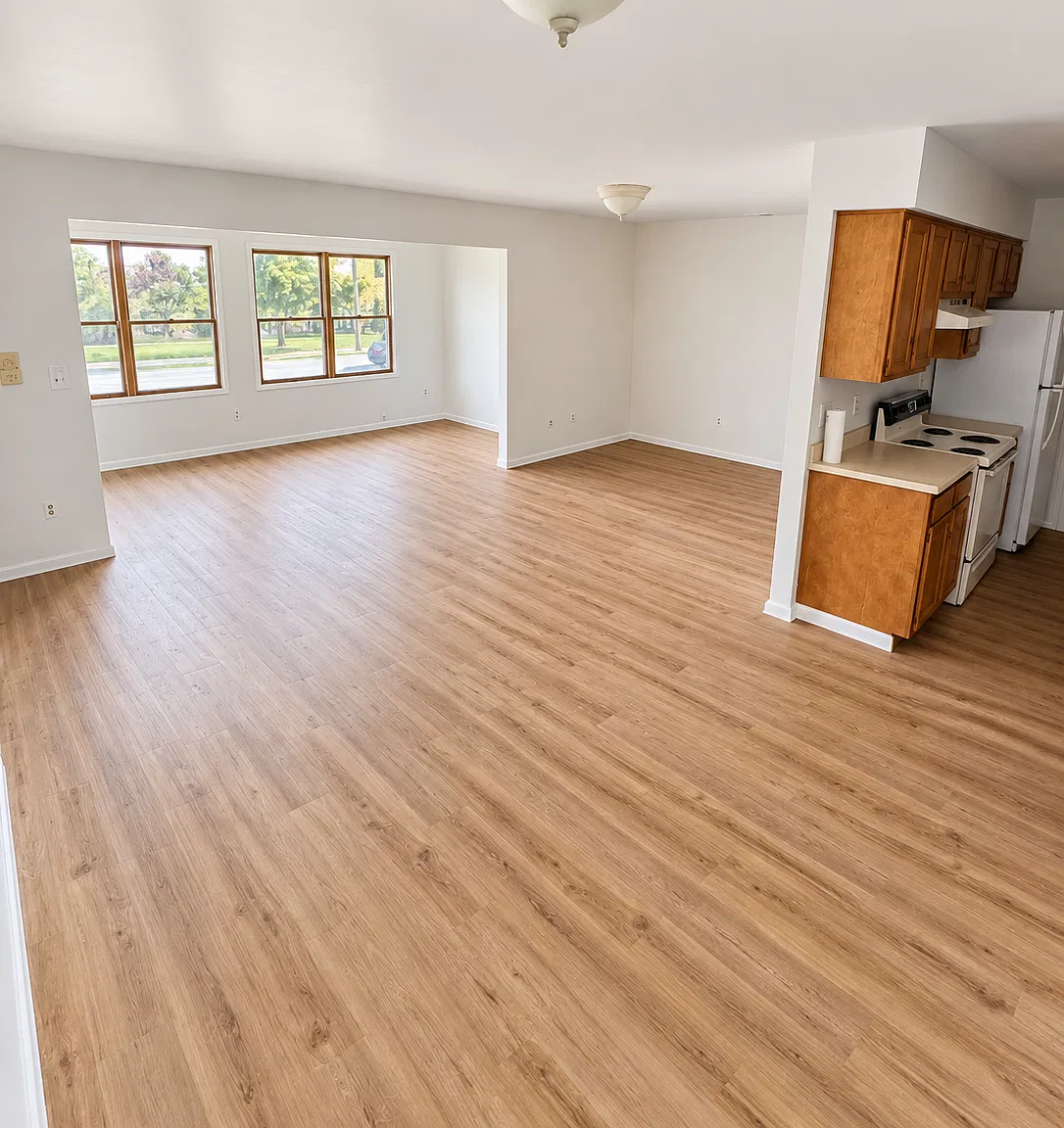2 bed, 1100 sqft, $1,500 — Photo 2