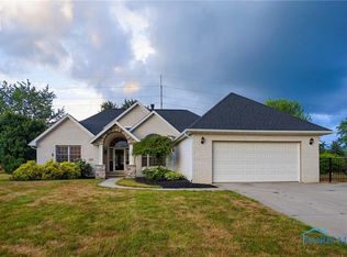 1437 Sawmill Cv, Findlay, OH 45840