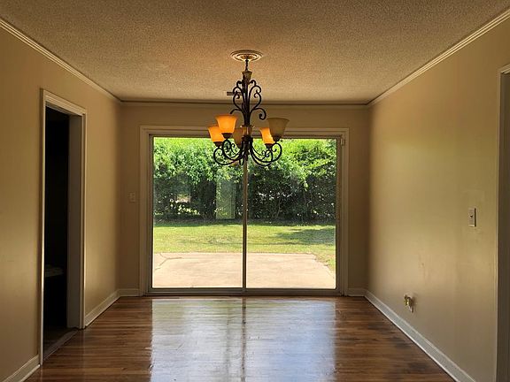 3rd image of 1766 Marigold St