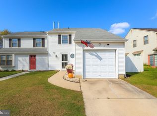 17 Hewitt Ln, Sicklerville, NJ 08081