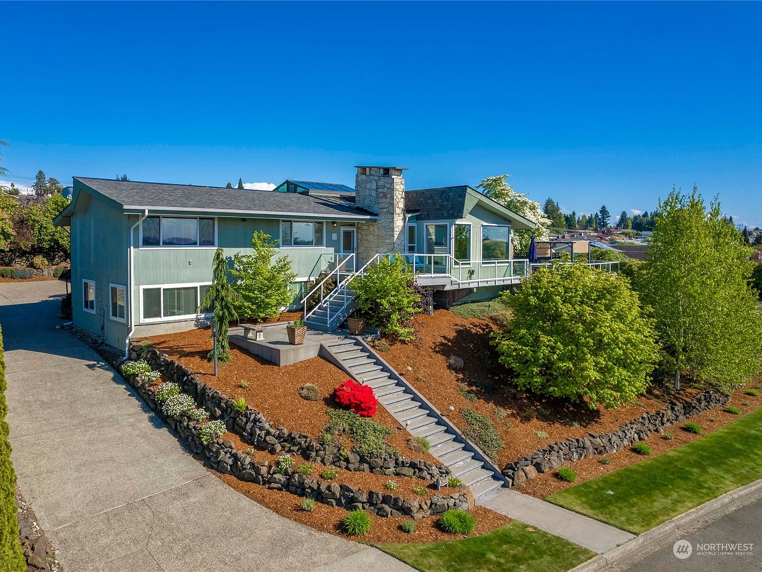 2423 Bridgeview Drive, WA 98406 Zillow