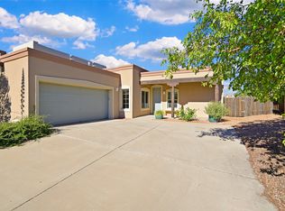 6821 Sunset Cir, Santa Fe, NM 87507
