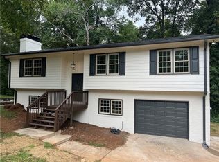 5438 Northwoods Rd, Clermont, GA 30527