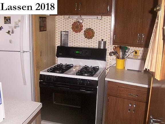 2nd image of 687-020 Cedar Way