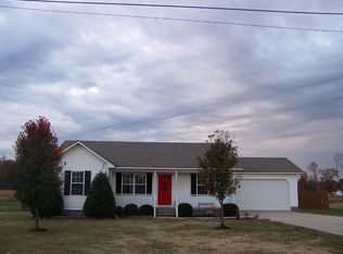 152 Maplewood Ln, Albertville, AL 35950