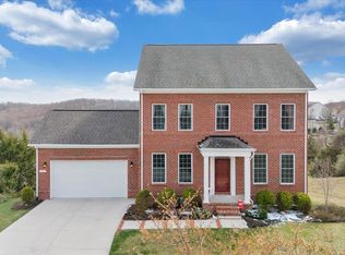 402 Sterling Heights Ln, Blacksburg, VA 24060
