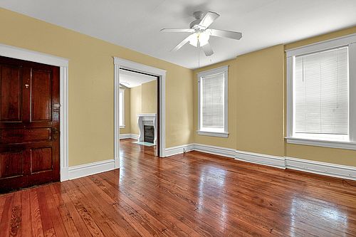 5th image of 4136A Juniata St