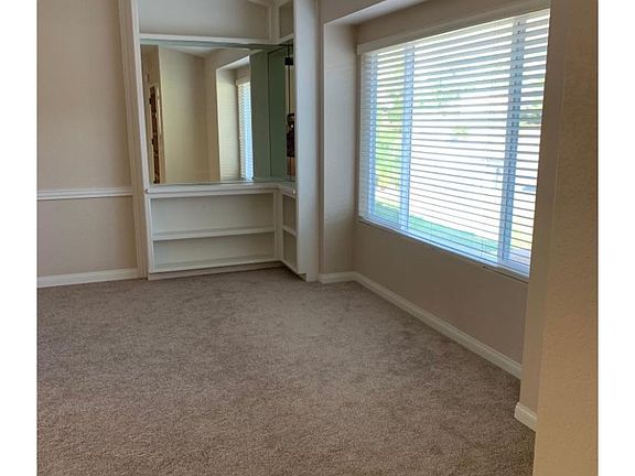 5th image of 13286 Midbluff Ave
