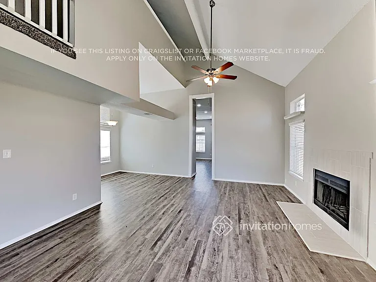 9218 Oak Hollow Dr — Photo 7