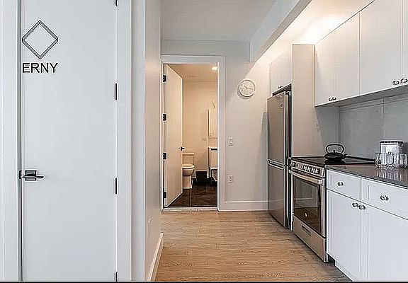 5th image of 2510 Bedford Ave #3J