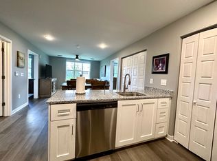 Avenue 6 - Luxury Apartments Downtown Huntsville South, Huntsville, AL 35805
