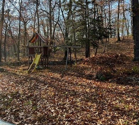 4th image of 15 Deer Path