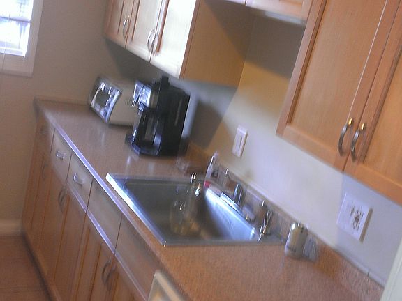 2nd image of 726 E Madge Ave