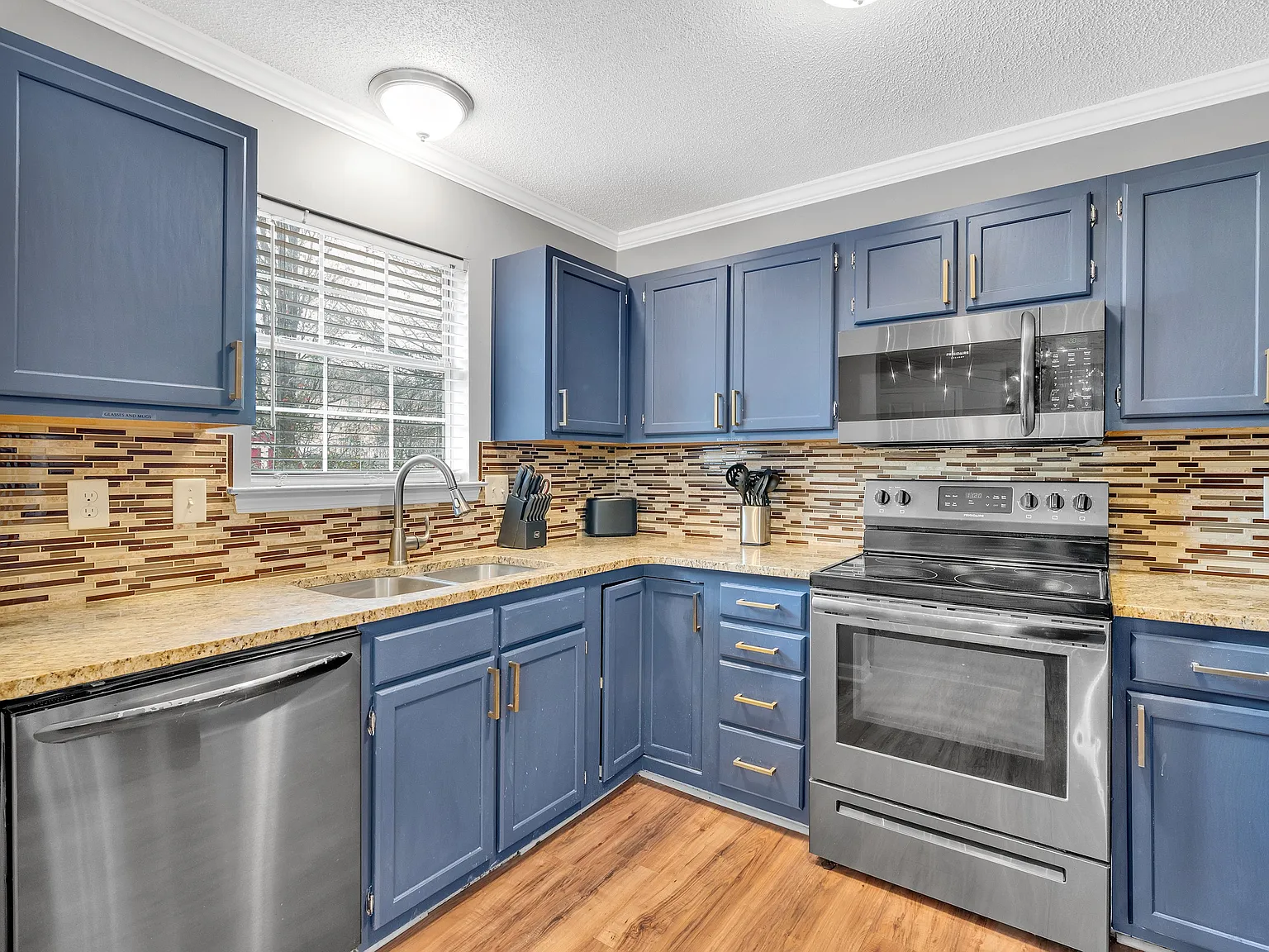 Farm Lake Dr SW, Concord — Photo 3