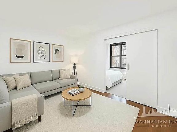 2nd image of 165 E 35th St APT 11I
