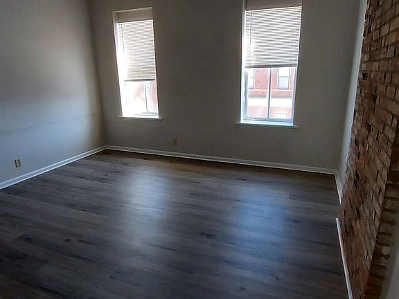3rd image of 2359 Menard St #A