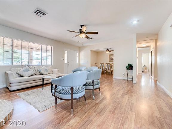 4th image of 1813 Blue Mountain Dr