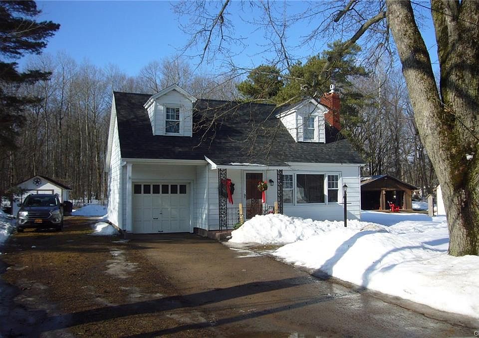 1st image of 6169 Blue St