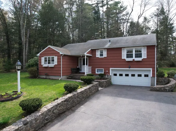9 Raymond Drive, Barkhamsted, CT 06063