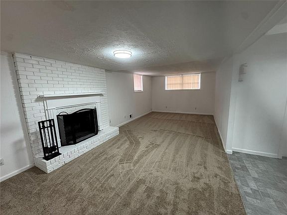 4th image of 956 Slash Pine Rd Unit 2