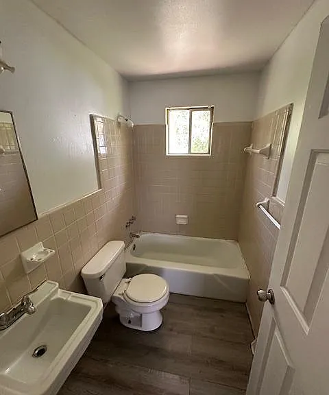 407 E Florida St #B — Photo 6
