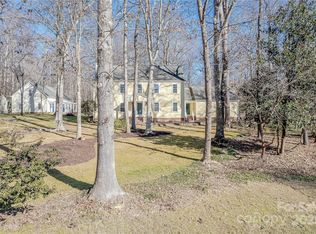 2420 Carson Dr, Waxhaw, NC 28173
